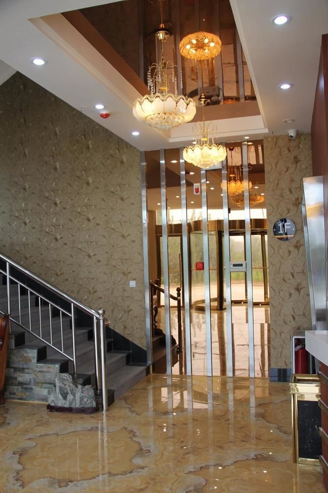 Super 8 Hotel Jinan Eksteriør billede